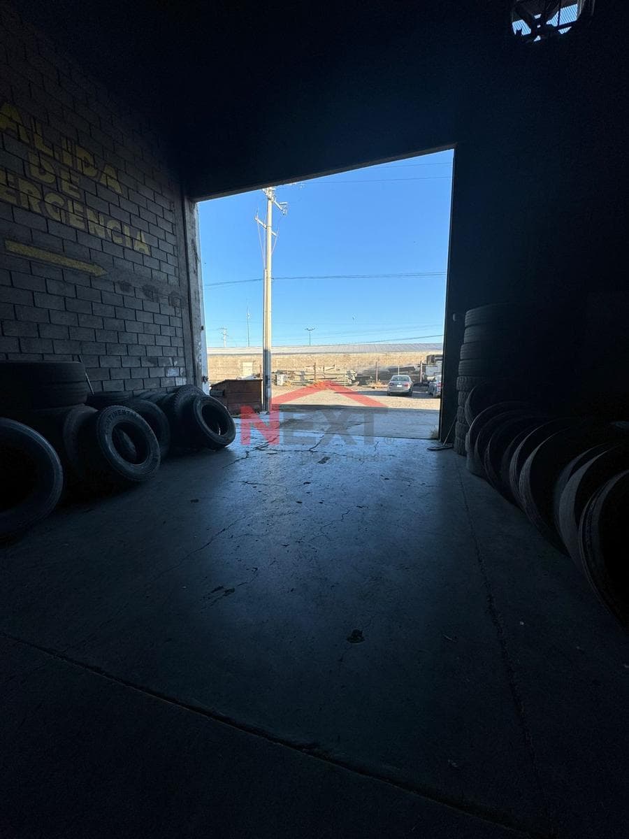 WINE CELLAR FOR RENT IN THE SAN LUIS NEIGHBORHOOD