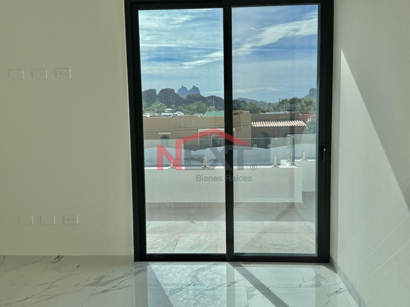 New House Near the Beach with a Pool, Panoramic Terraces, and High-Quality Finishes.