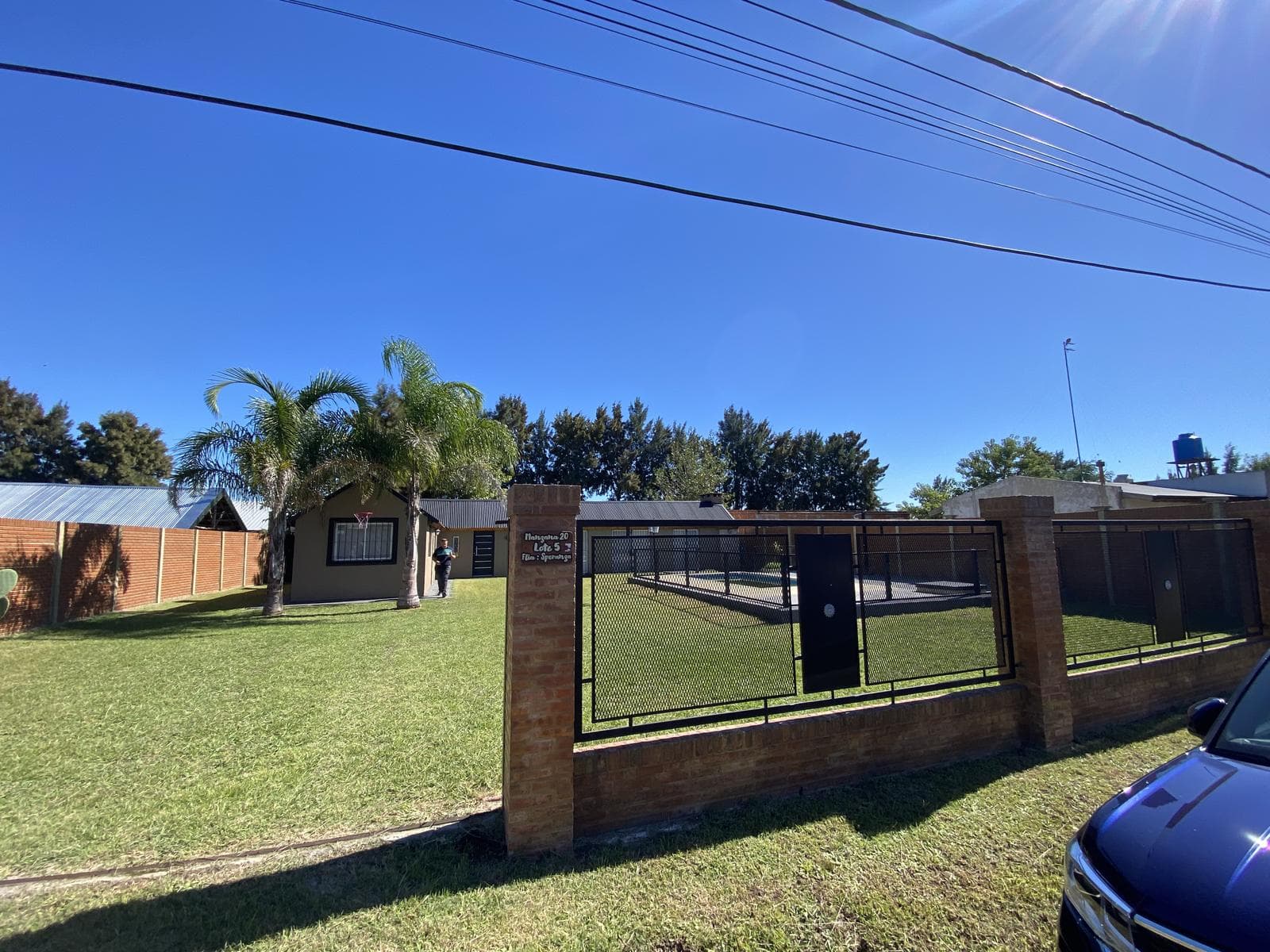 2-bedroom house for sale. 600 m² lot. Outdoor kitchen with pool. Los Mirtillos 1 neighborhood, Zarate