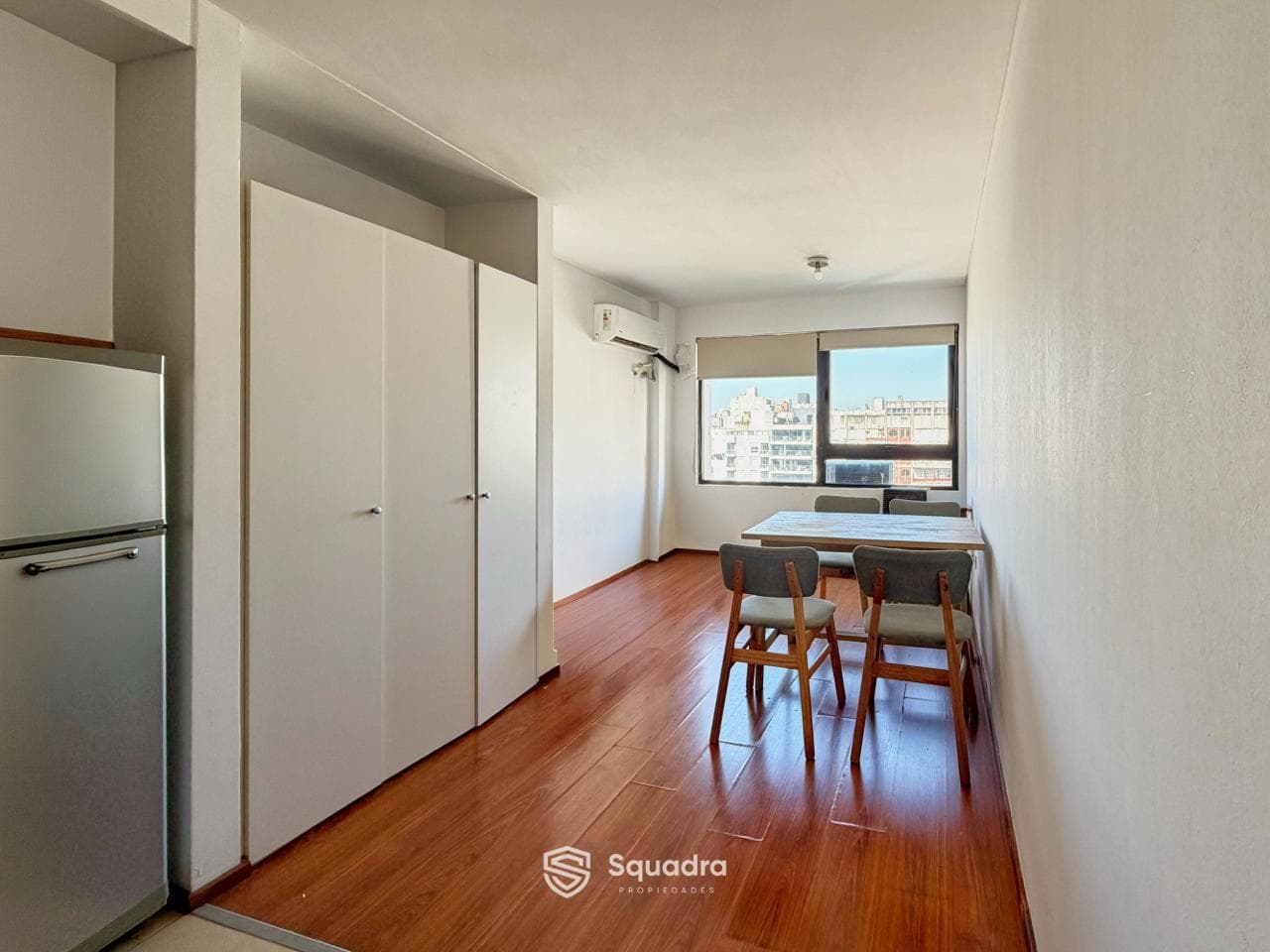 FOR SALE - Studio apartment facing the rear of the building - Downtown, Rosario - QUALIFIES FOR A MORTGAGE.