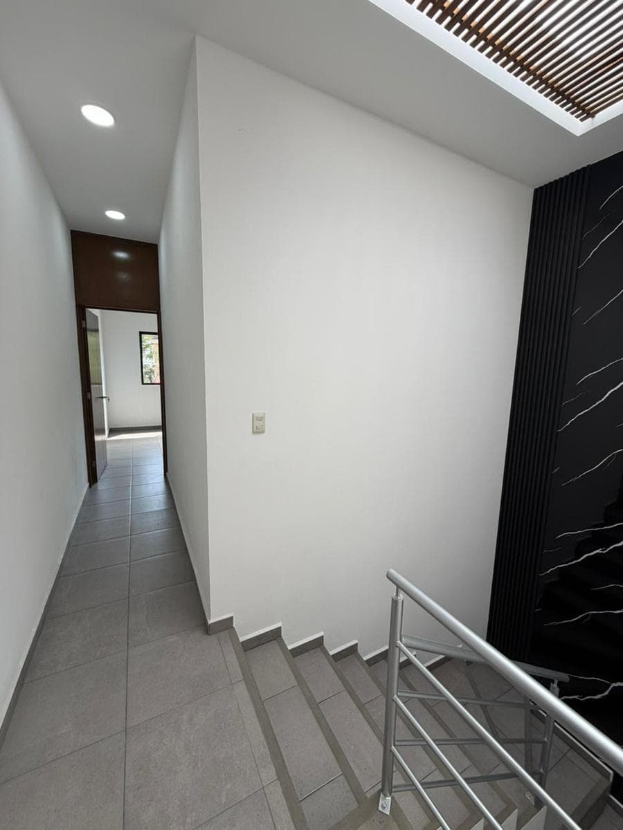House for Sale in the Brisas de Cuernavaca Subdivision, Temixco, Morelos—24/7 Security, Swimming Pool