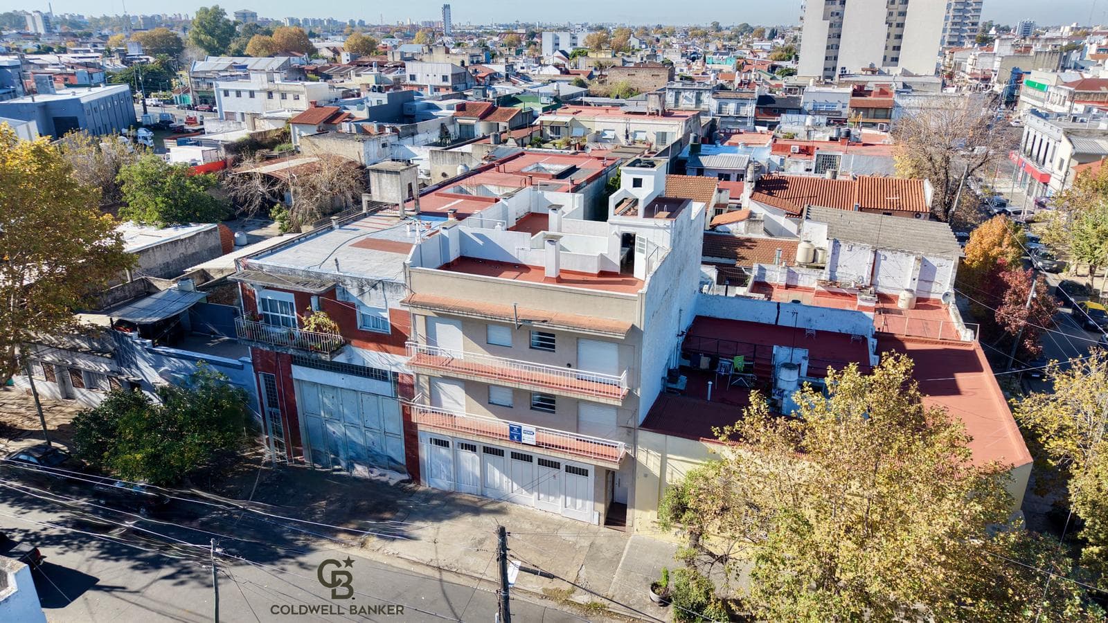 Department 3 with a rear facade on Piñeyro Avellaneda