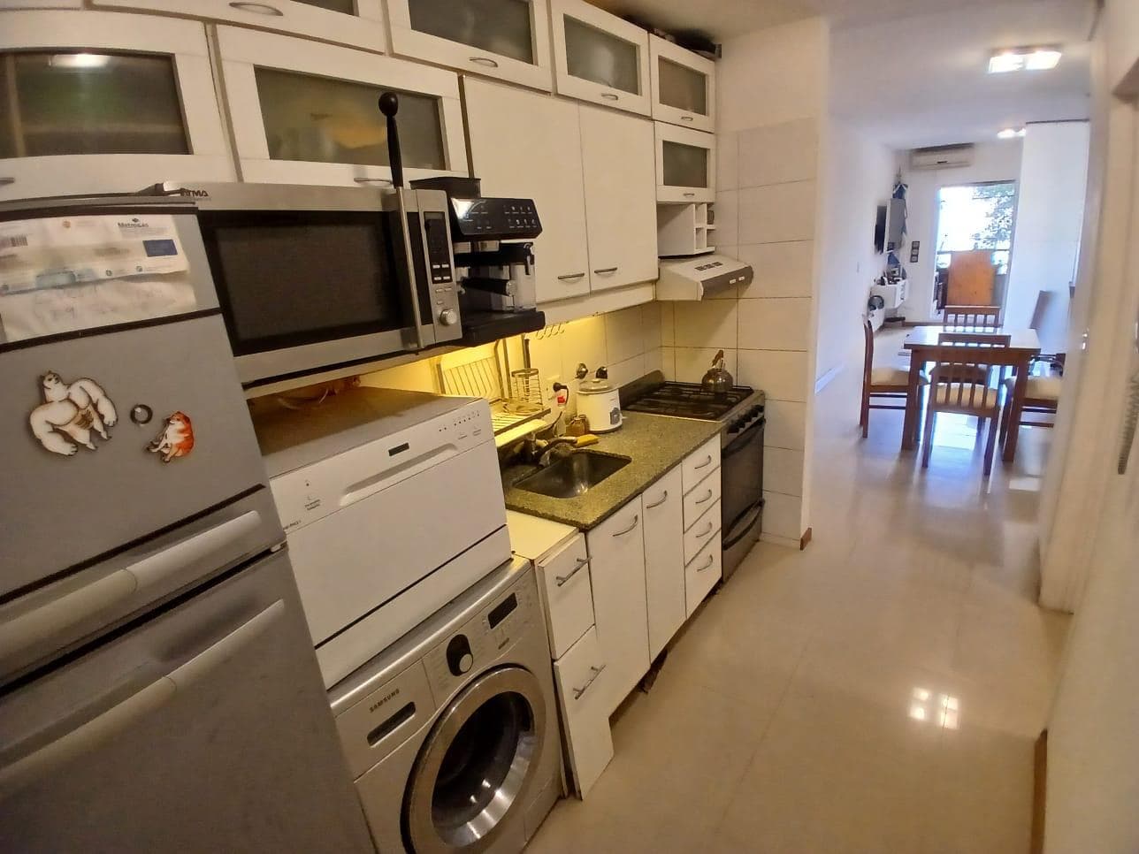 For Sale: Studio apartment suitable for professionals with a balcony in Villa Crespo
