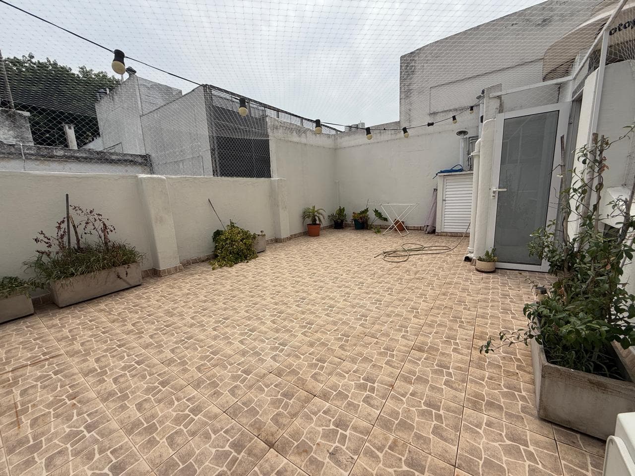 3-room penthouse for sale or rent in Nuñez, with private terrace and separate entrance