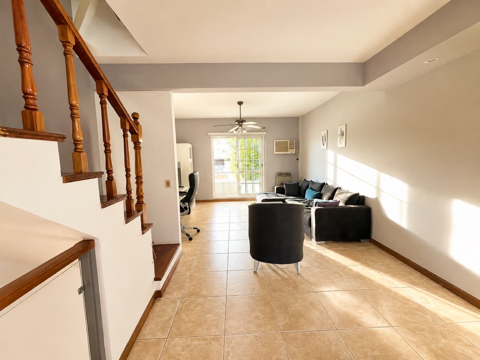 Triplex for Sale in Bernal.