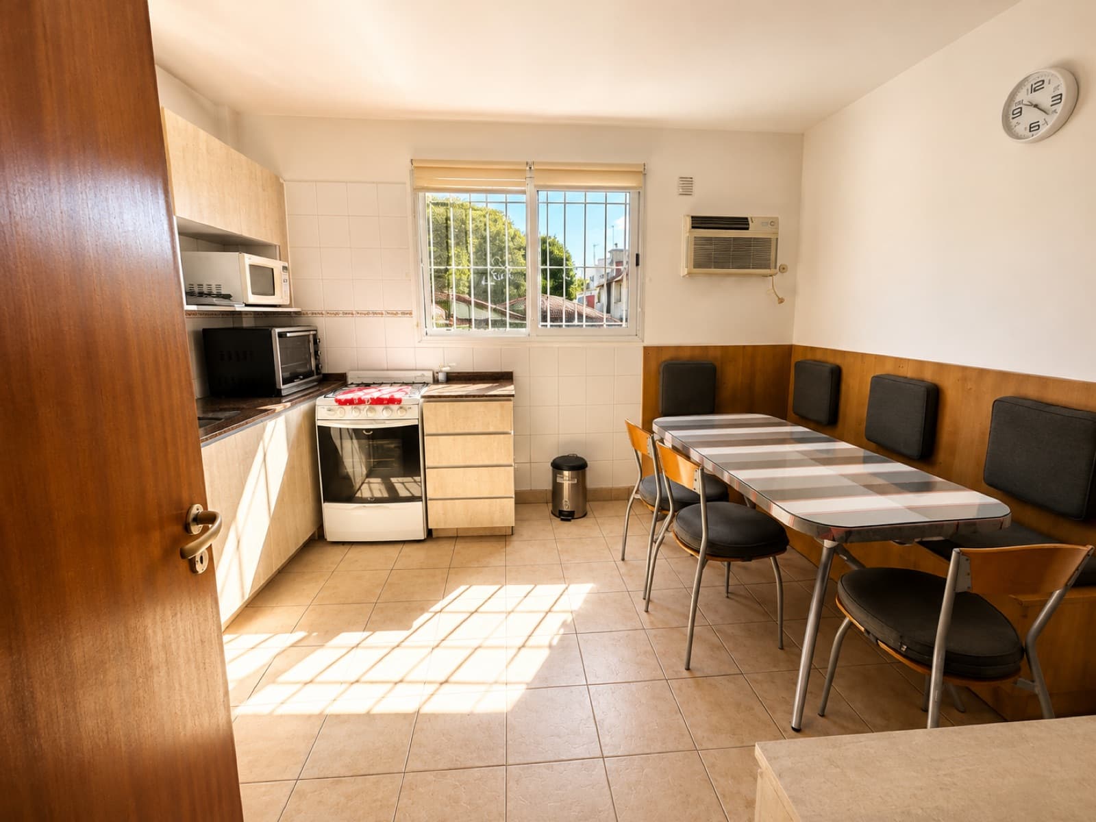 Triplex for Sale in Bernal.