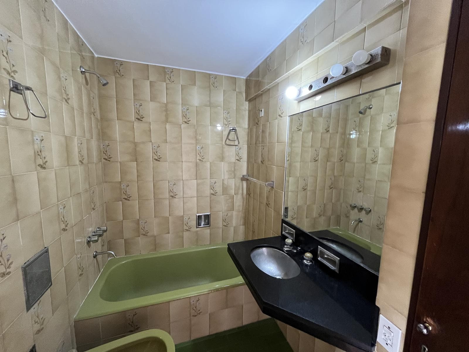 Two-room apartment in Almagro Norte