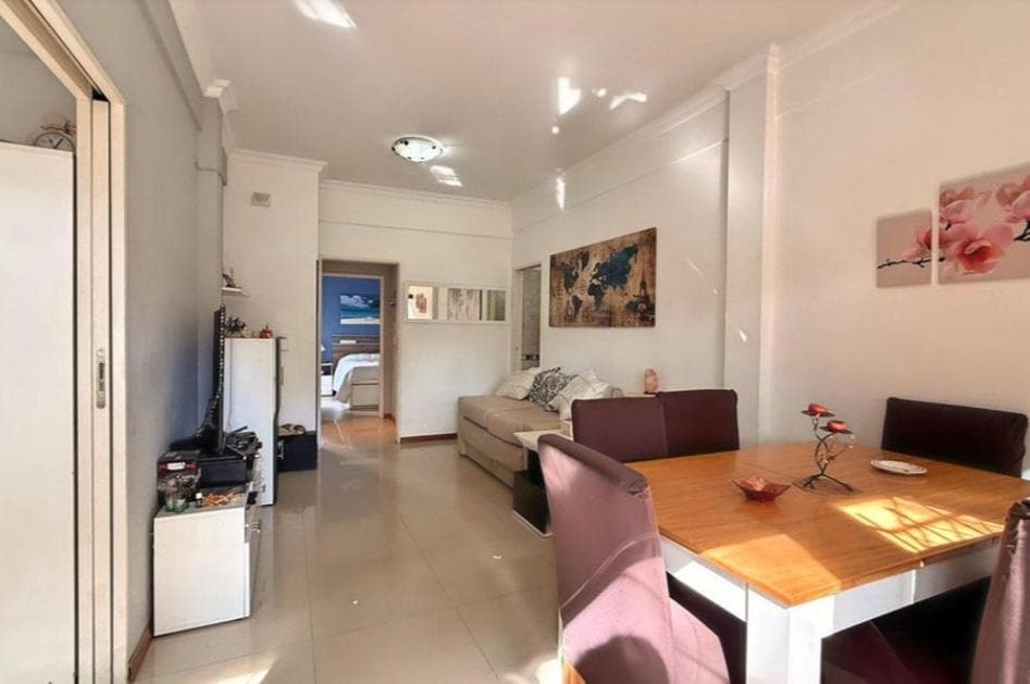 FOR SALE: 3-Bedroom Condo in Flores, with Separate Entrance