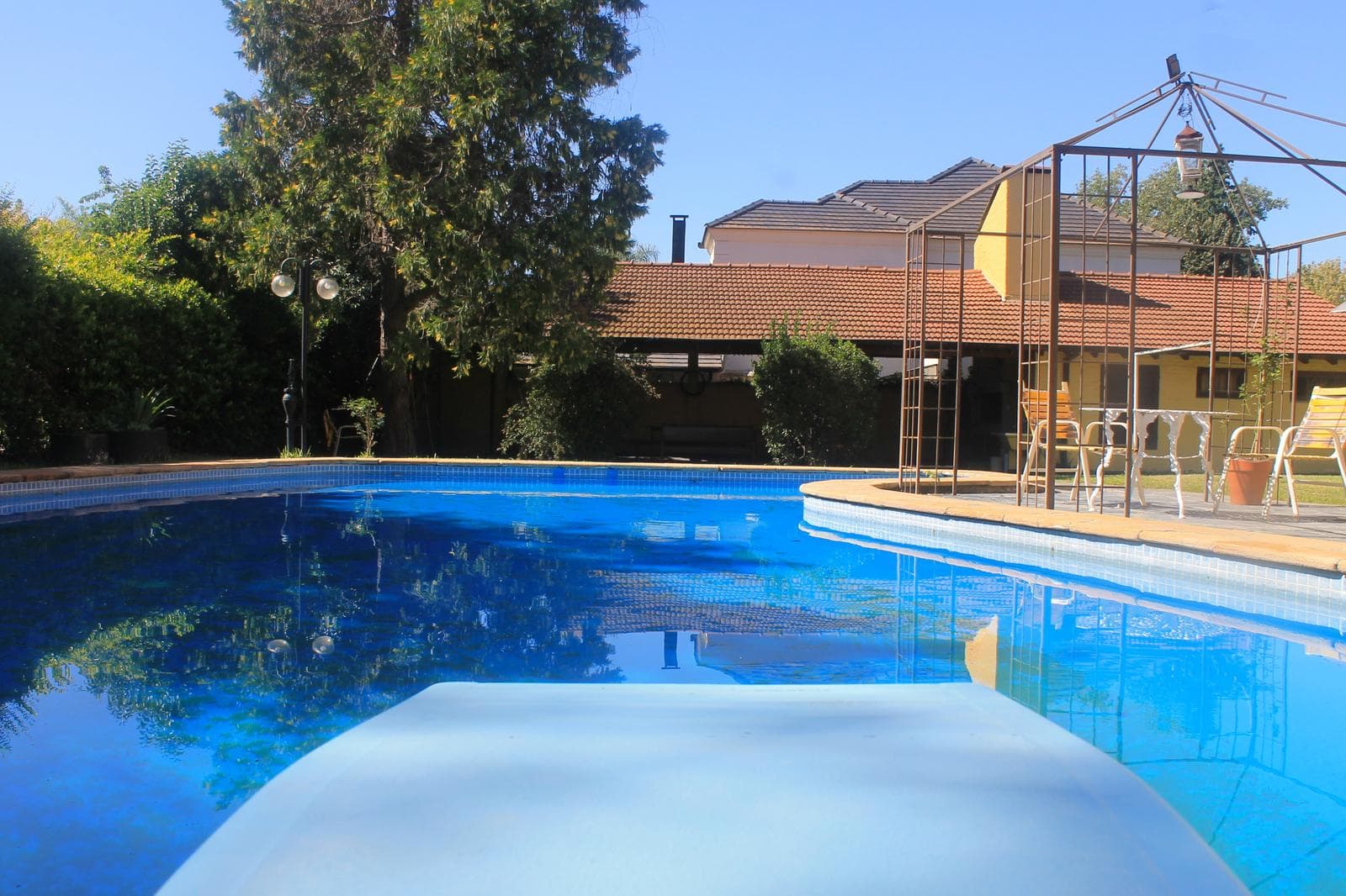 Venta gran Casa en Mapuche, dos lotes frente al Golf
