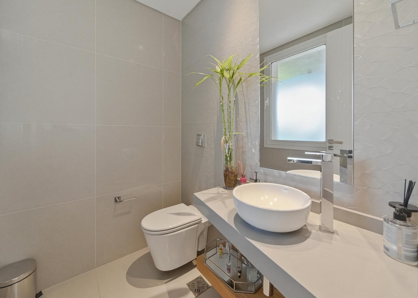 8-room house for sale in Chivilcoy