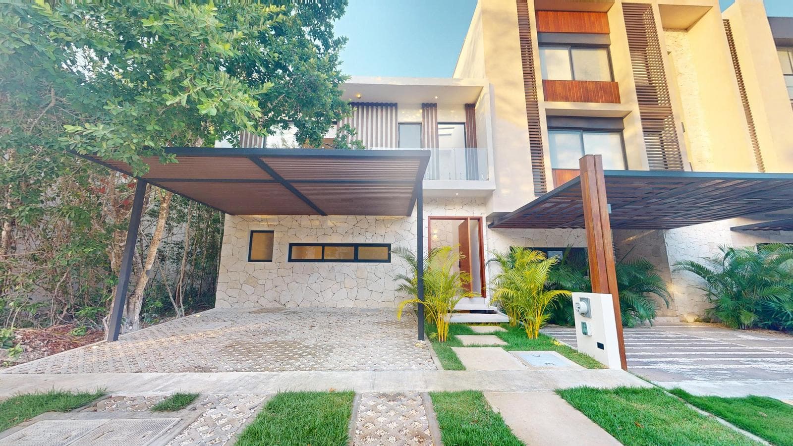 House for Sale in Playa del Carmen