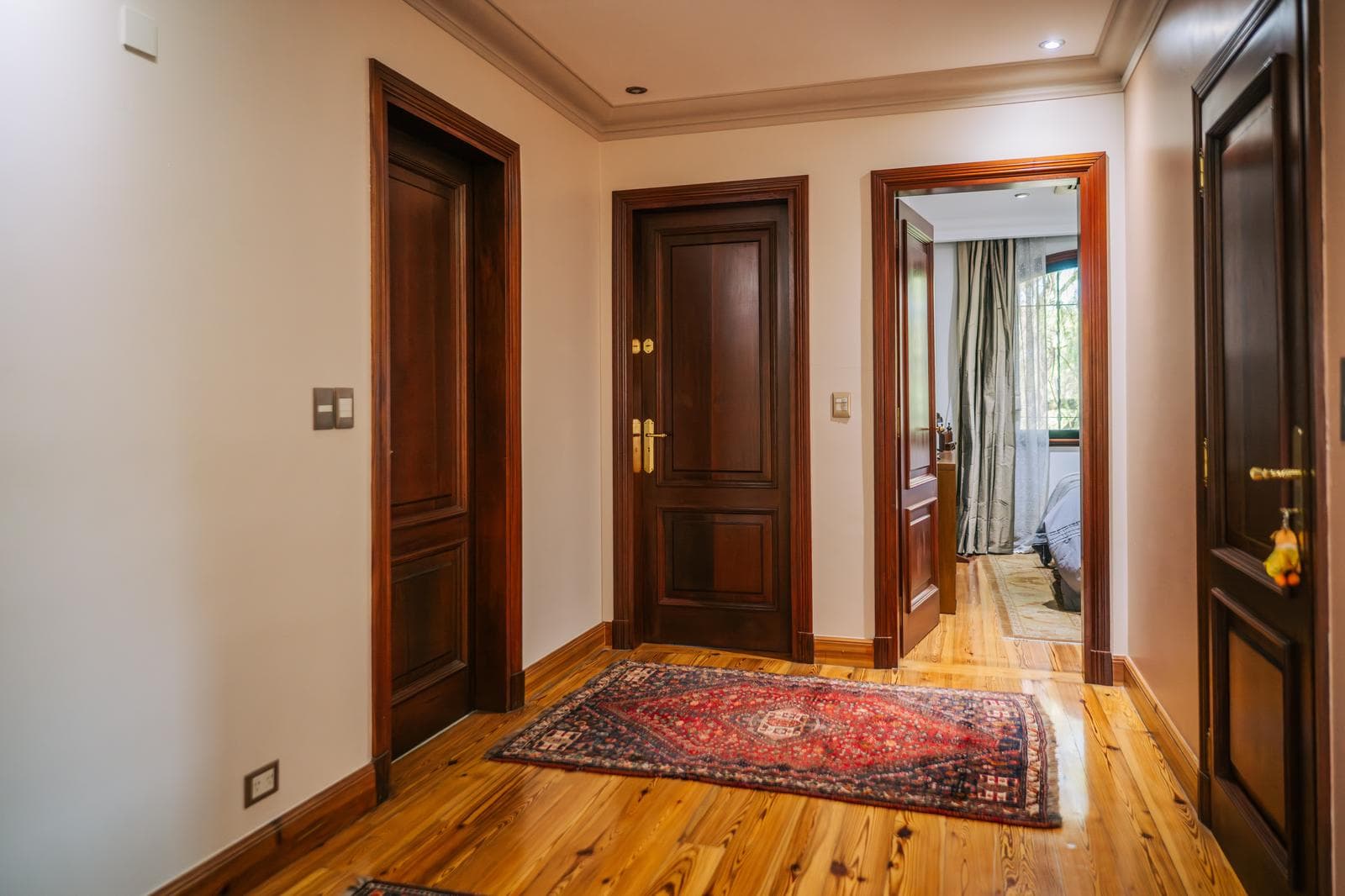 950-square-meter home for sale in Olivos