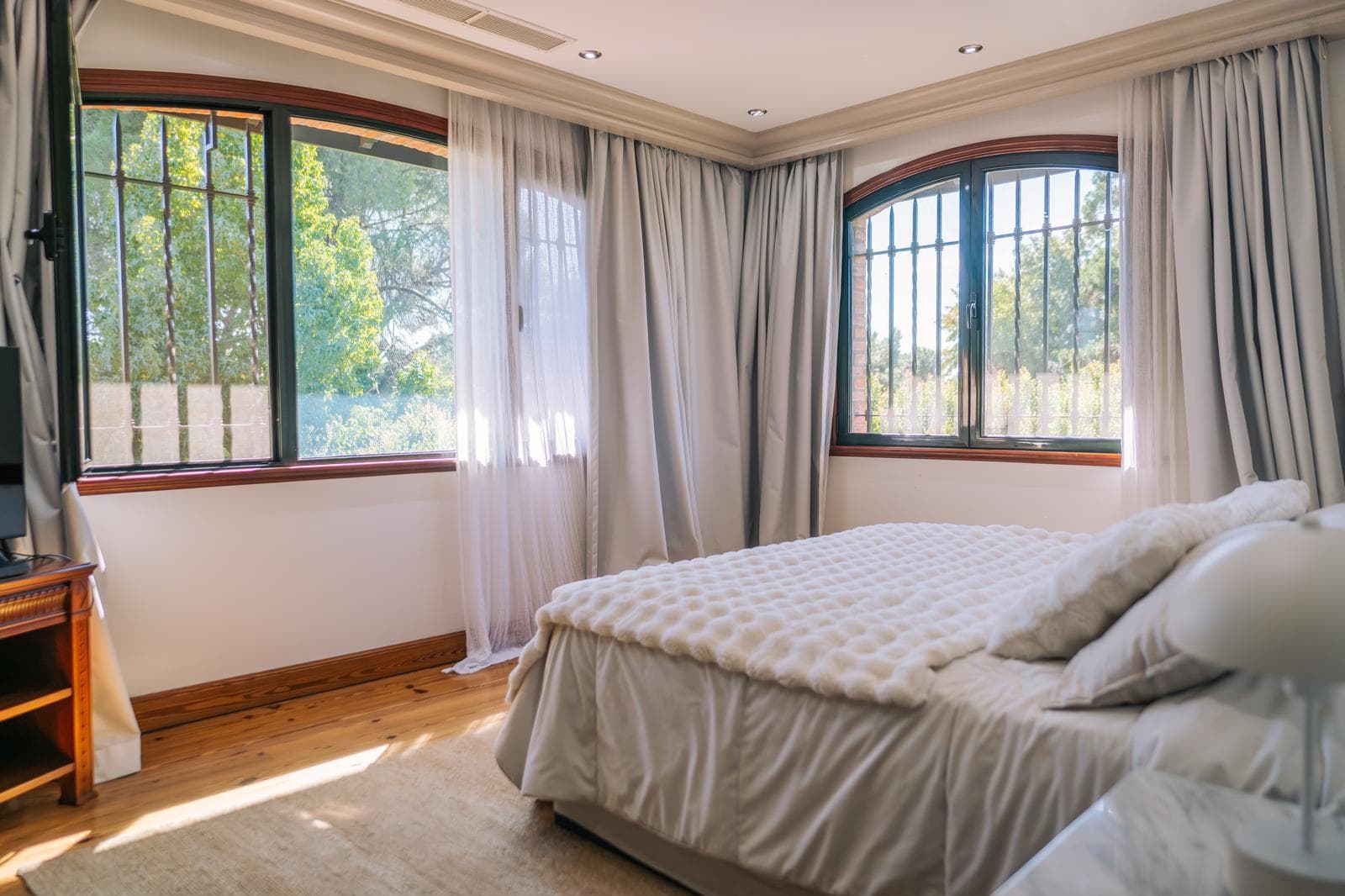 950-square-meter home for sale in Olivos
