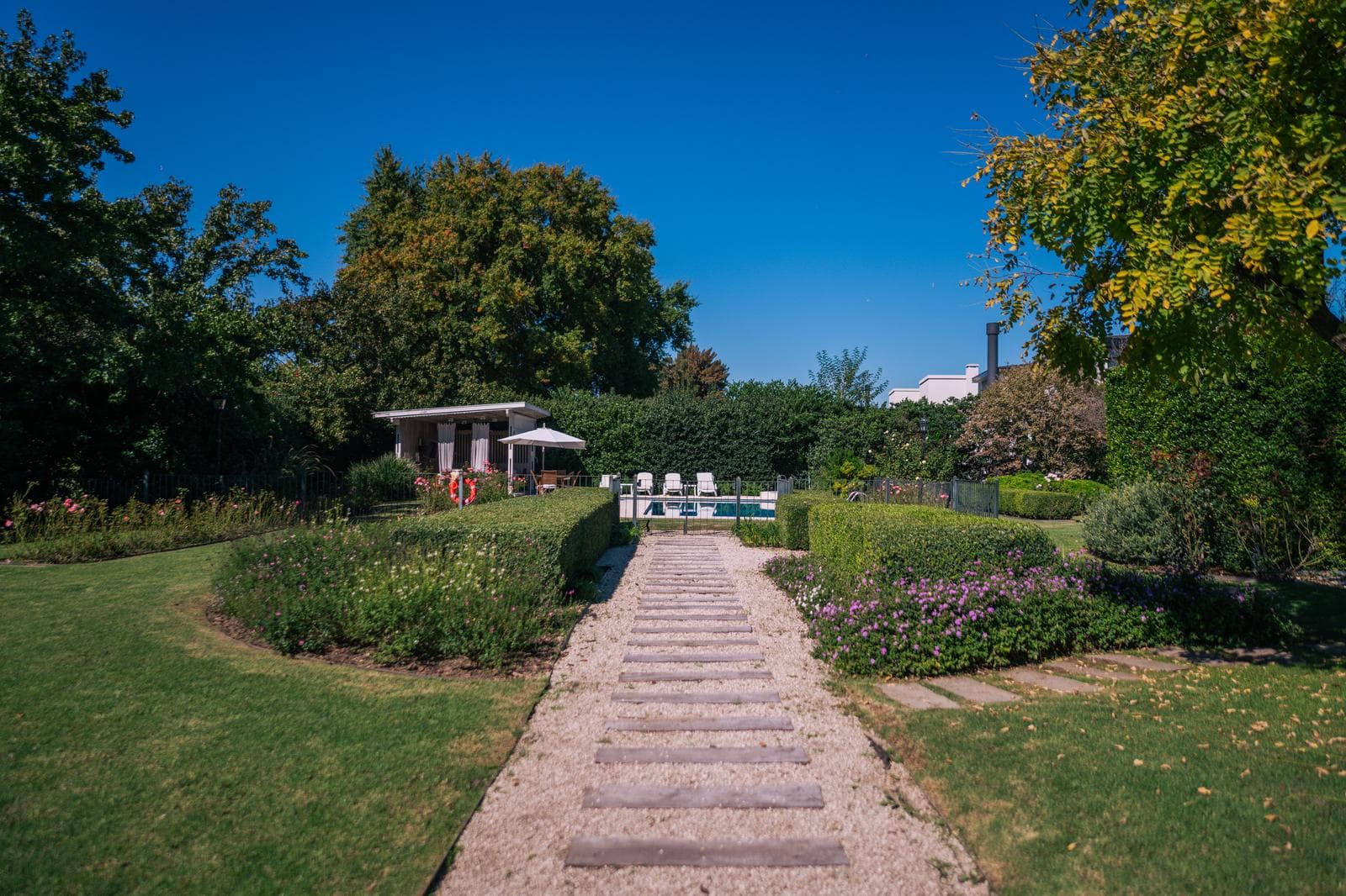 950-square-meter home for sale in Olivos