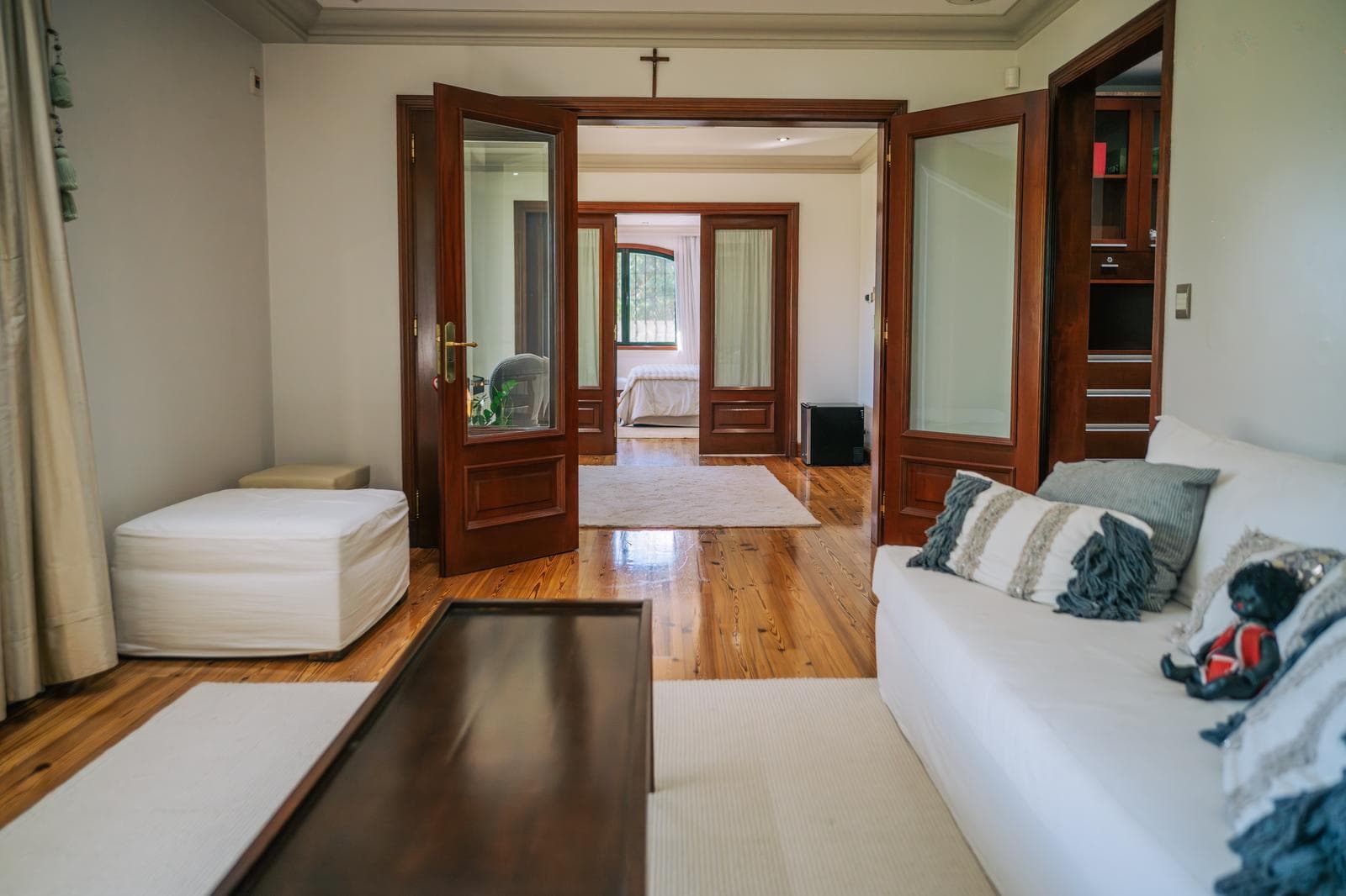 950-square-meter home for sale in Olivos