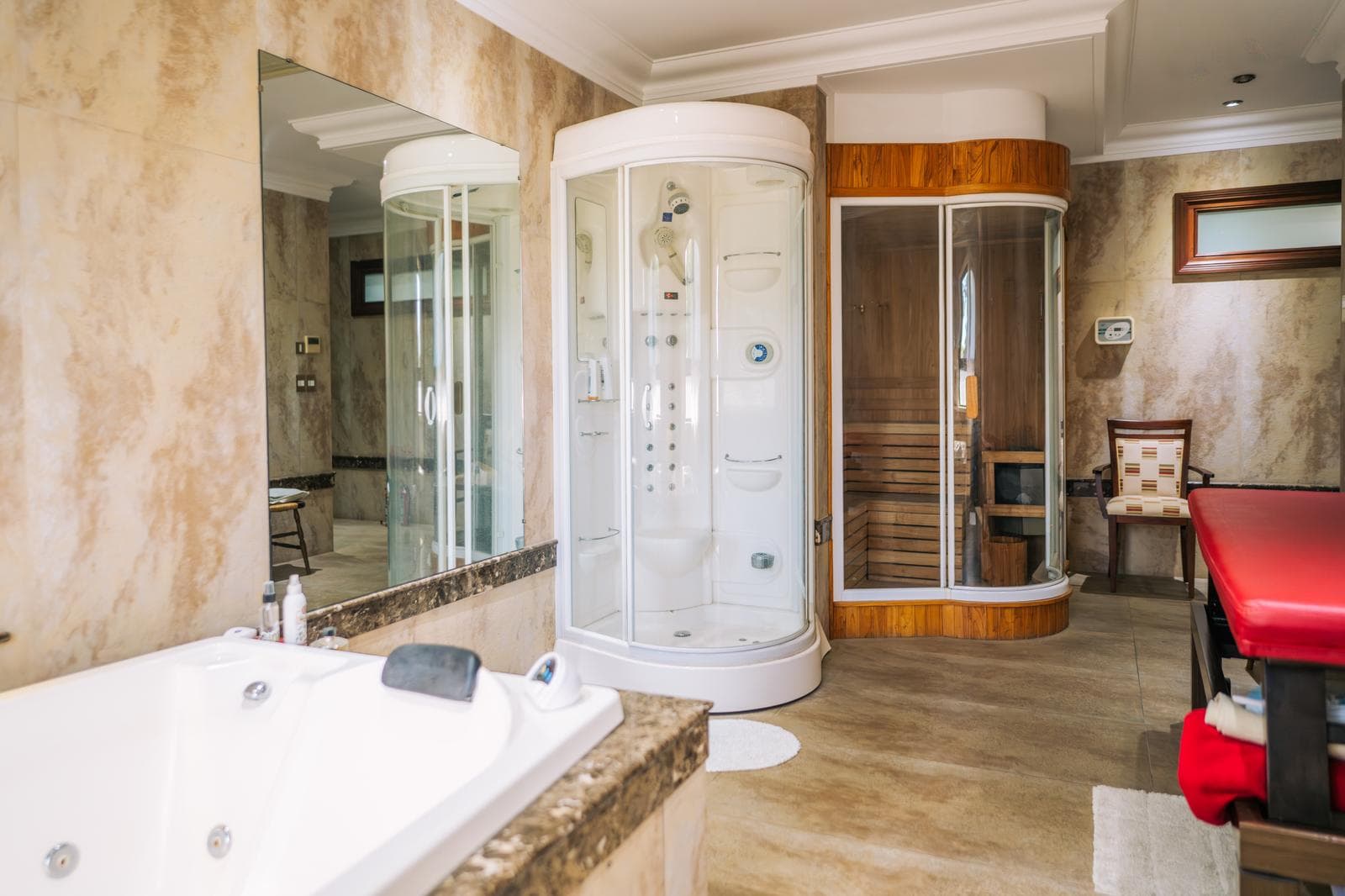 950-square-meter home for sale in Olivos