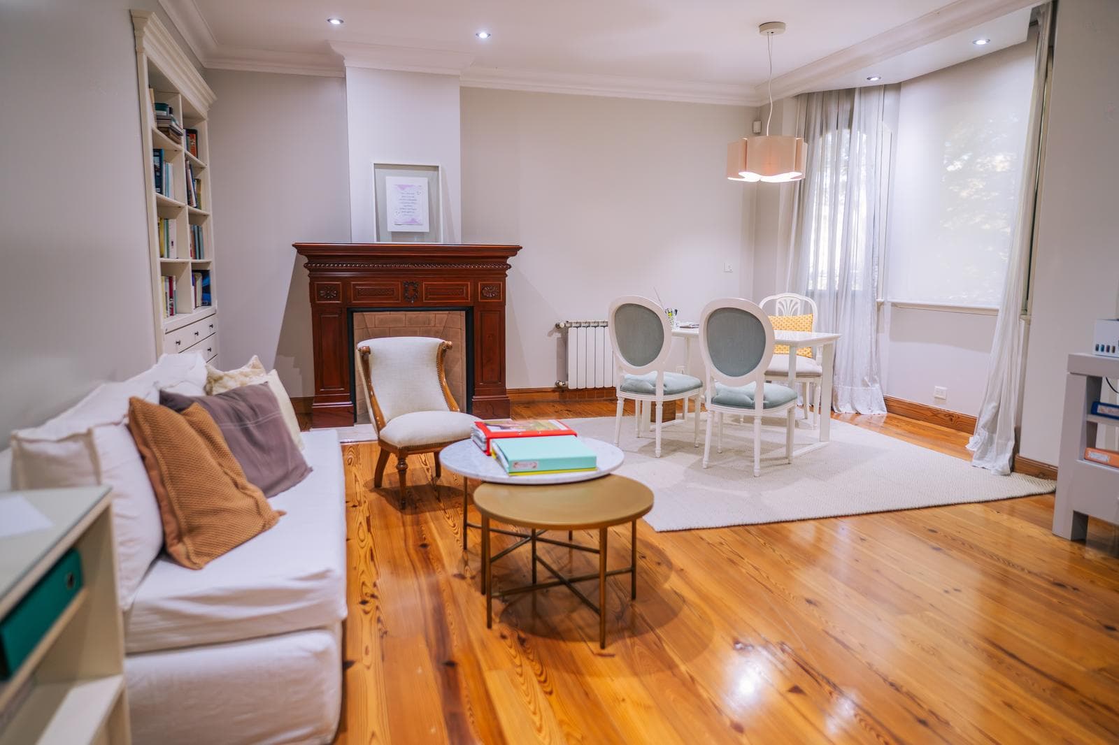 950-square-meter home for sale in Olivos