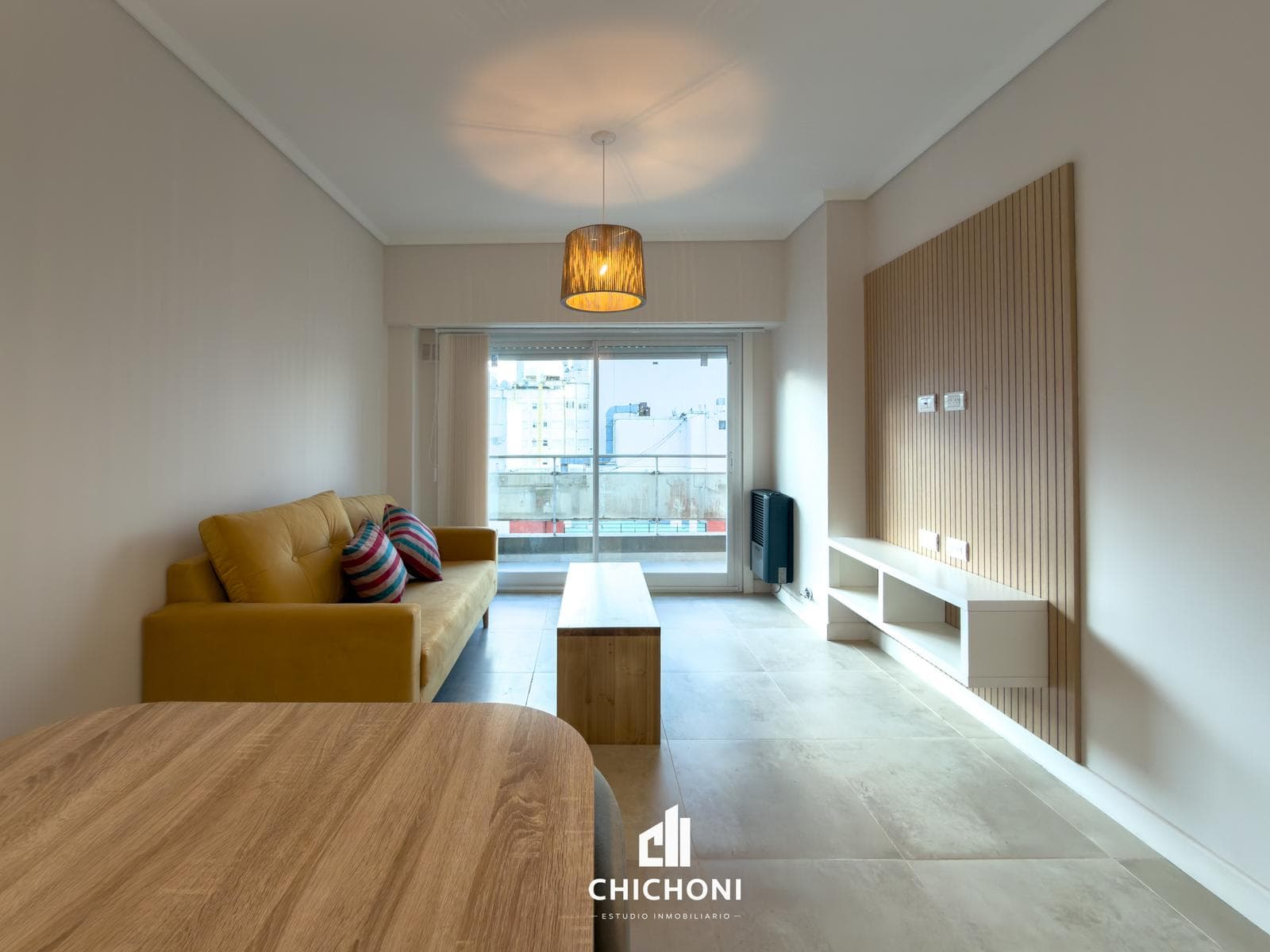 For Sale - 2-Room Apartment with Balcony - Renovated and Furnished - Plaza Mitre
