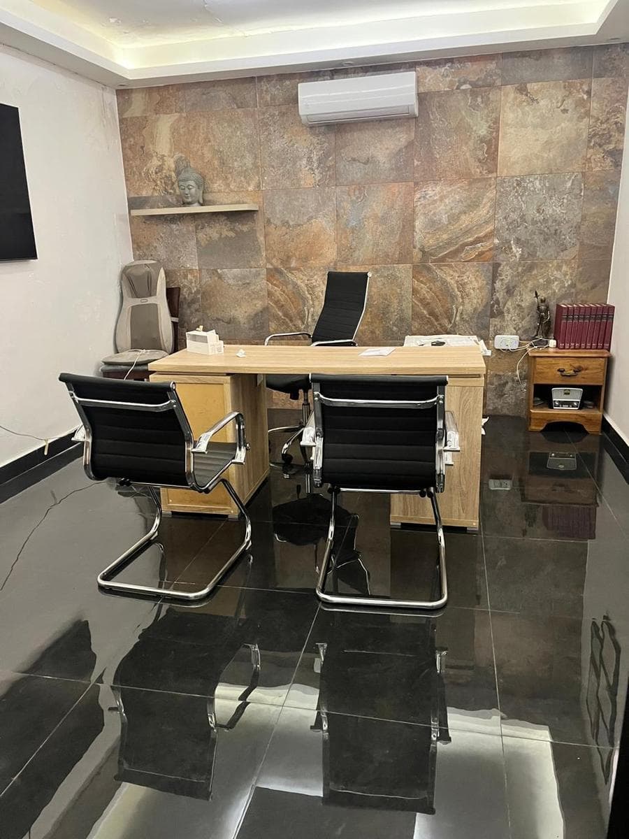 OFFICES FOR MEDICAL PRACTICES OR LAW FIRMS | MADERO NEIGHBORHOOD | MONTERREY