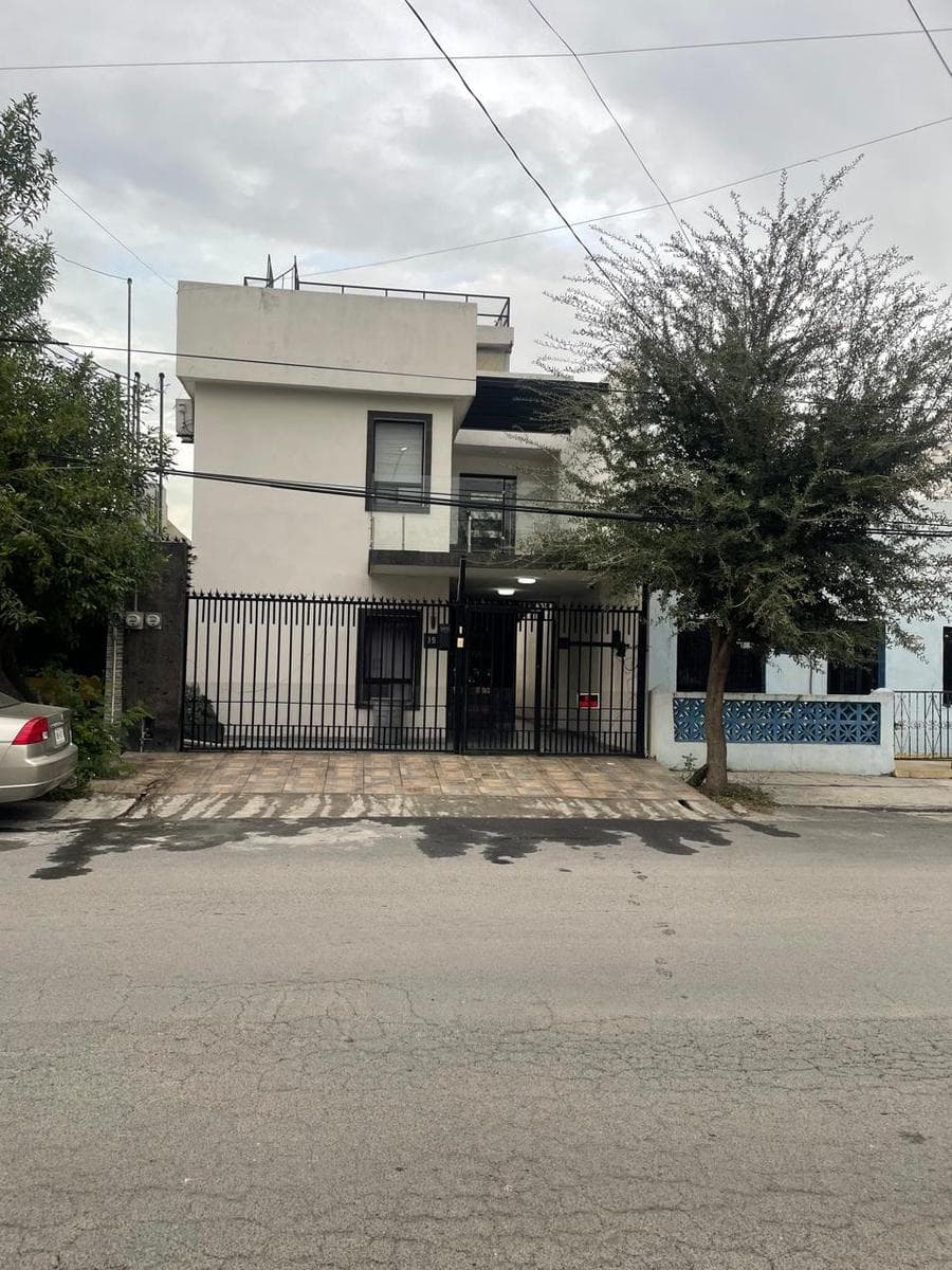 OFFICES FOR MEDICAL PRACTICES OR LAW FIRMS | MADERO NEIGHBORHOOD | MONTERREY