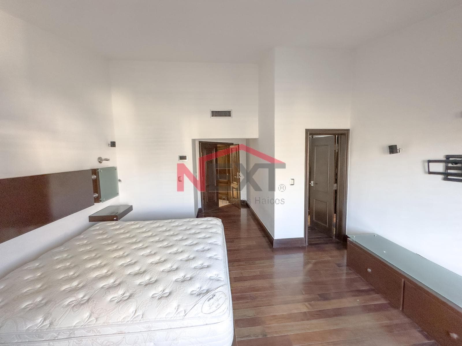 HOUSE FOR SALE IN LORETO RESIDENCIAL