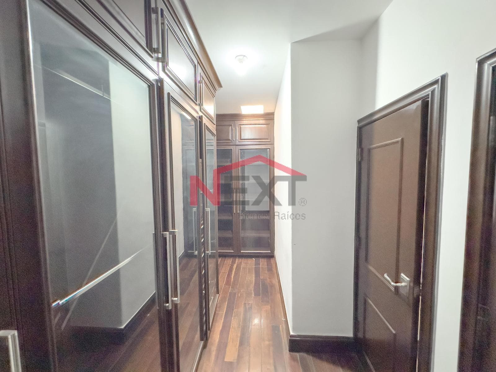 HOUSE FOR SALE IN LORETO RESIDENCIAL