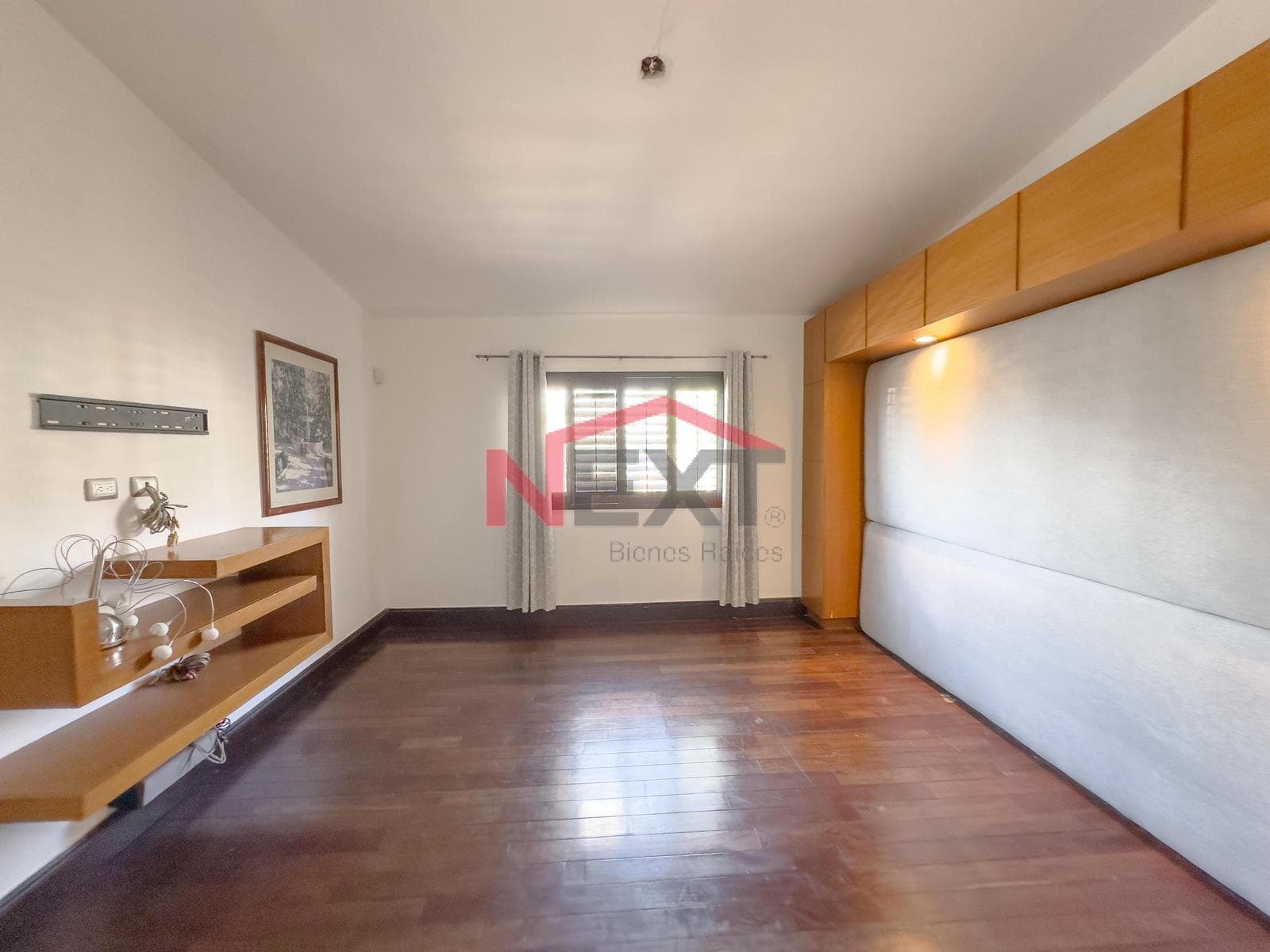 HOUSE FOR SALE IN LORETO RESIDENCIAL
