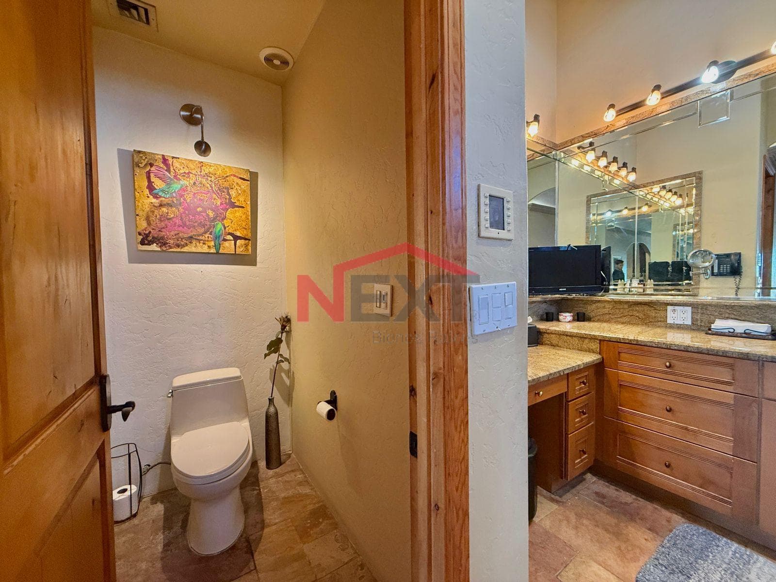 Smart Home for Sale in Loma Bella, San Carlos—Furnished, Fully Equipped, and Featuring a Home Theater.