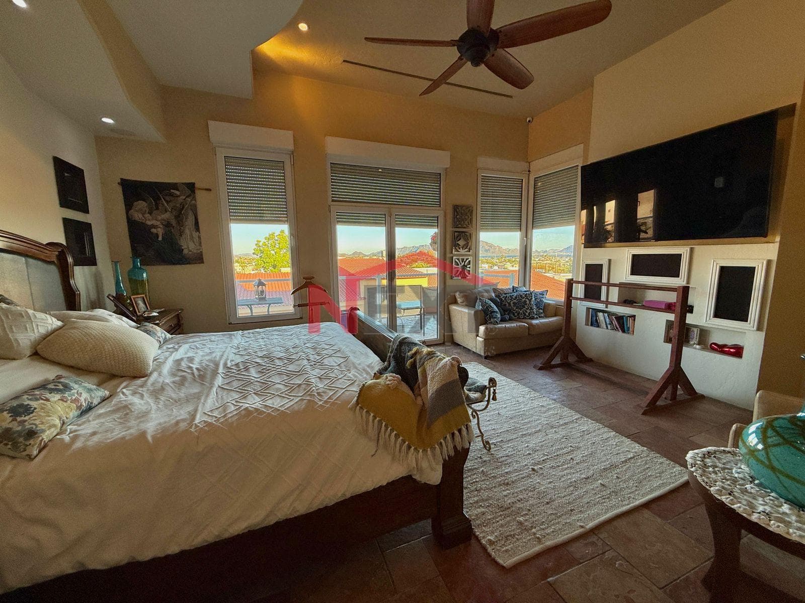 Smart Home for Sale in Loma Bella, San Carlos—Furnished, Fully Equipped, and Featuring a Home Theater.
