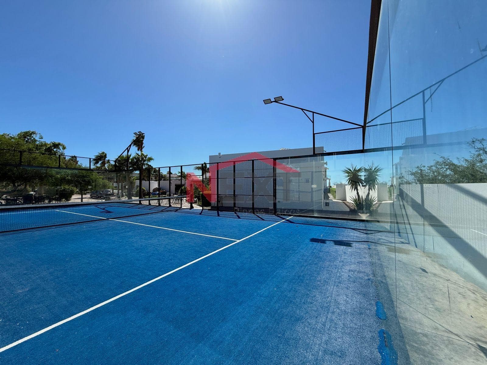 BEACHFRONT HOUSE FOR SALE IN THE PUESTA DEL SOL RESIDENTIAL COMPLEX, SAN CARLOS, SONORA.