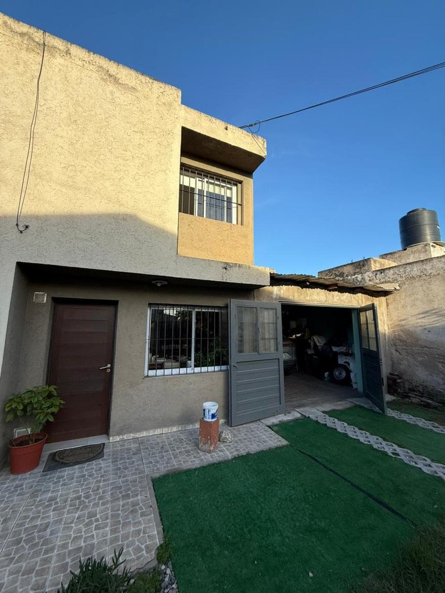 Granja de Funes Duplex: 2 Bedrooms with 2-Car Garage