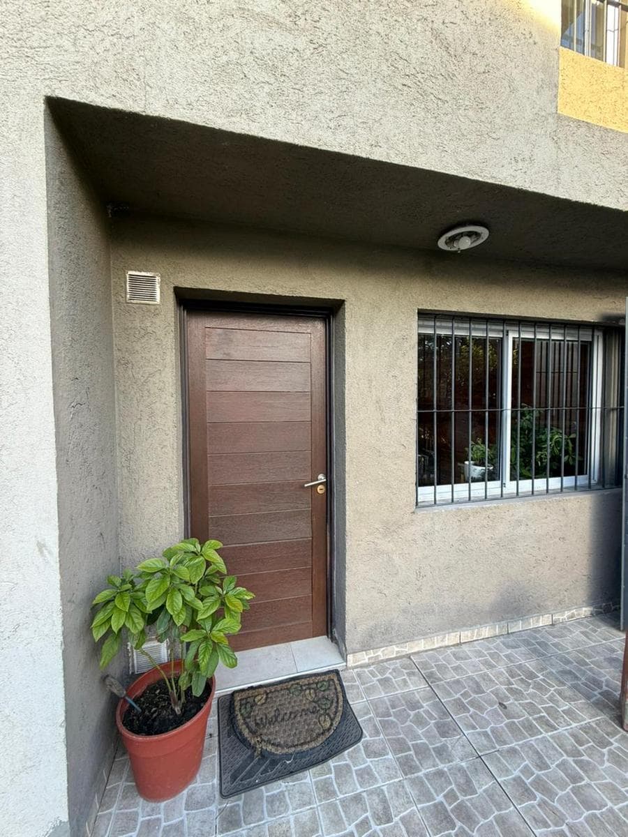 Granja de Funes Duplex: 2 Bedrooms with 2-Car Garage