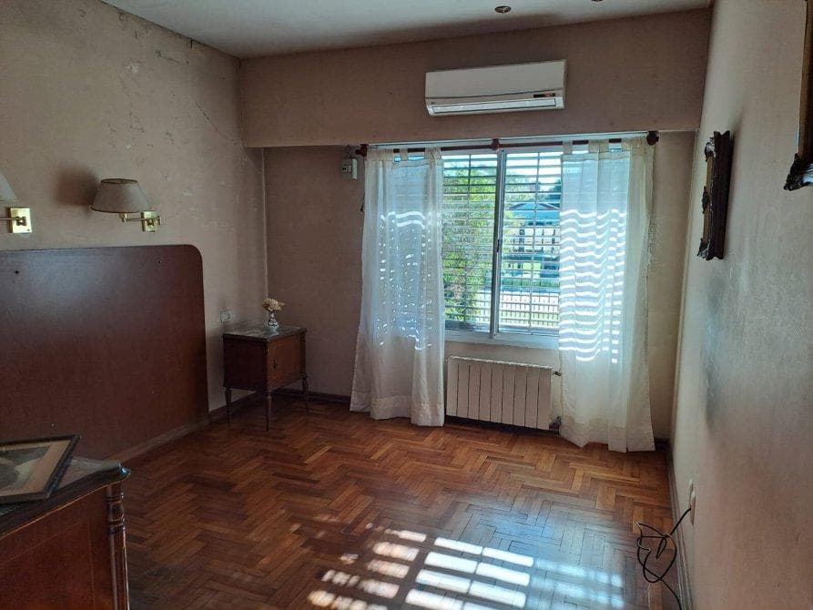 House with Garden for Sale in Adrogue