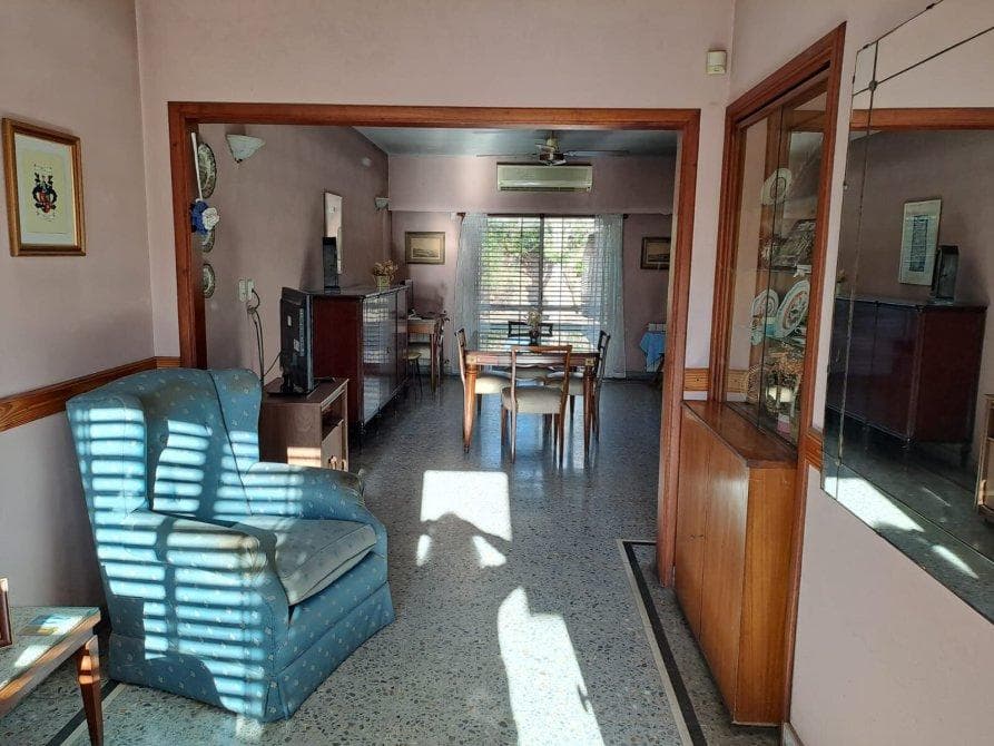 House with Garden for Sale in Adrogue