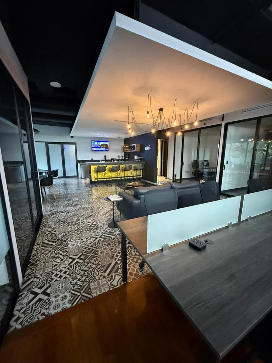 ALL-INCLUSIVE OFFICE