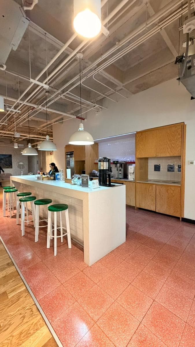 FURNISHED OFFICE FOR RENT