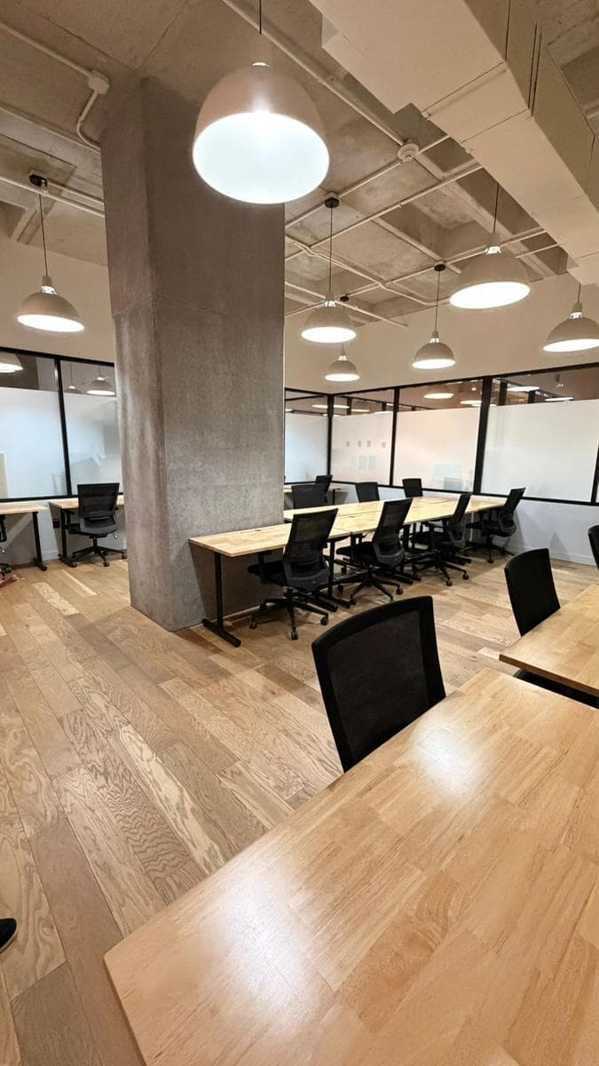 OFFICE IN VALLE ORIENTE