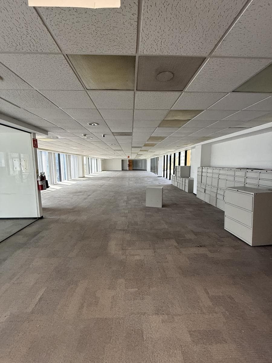 FULLY EQUIPPED OFFICE FOR RENT