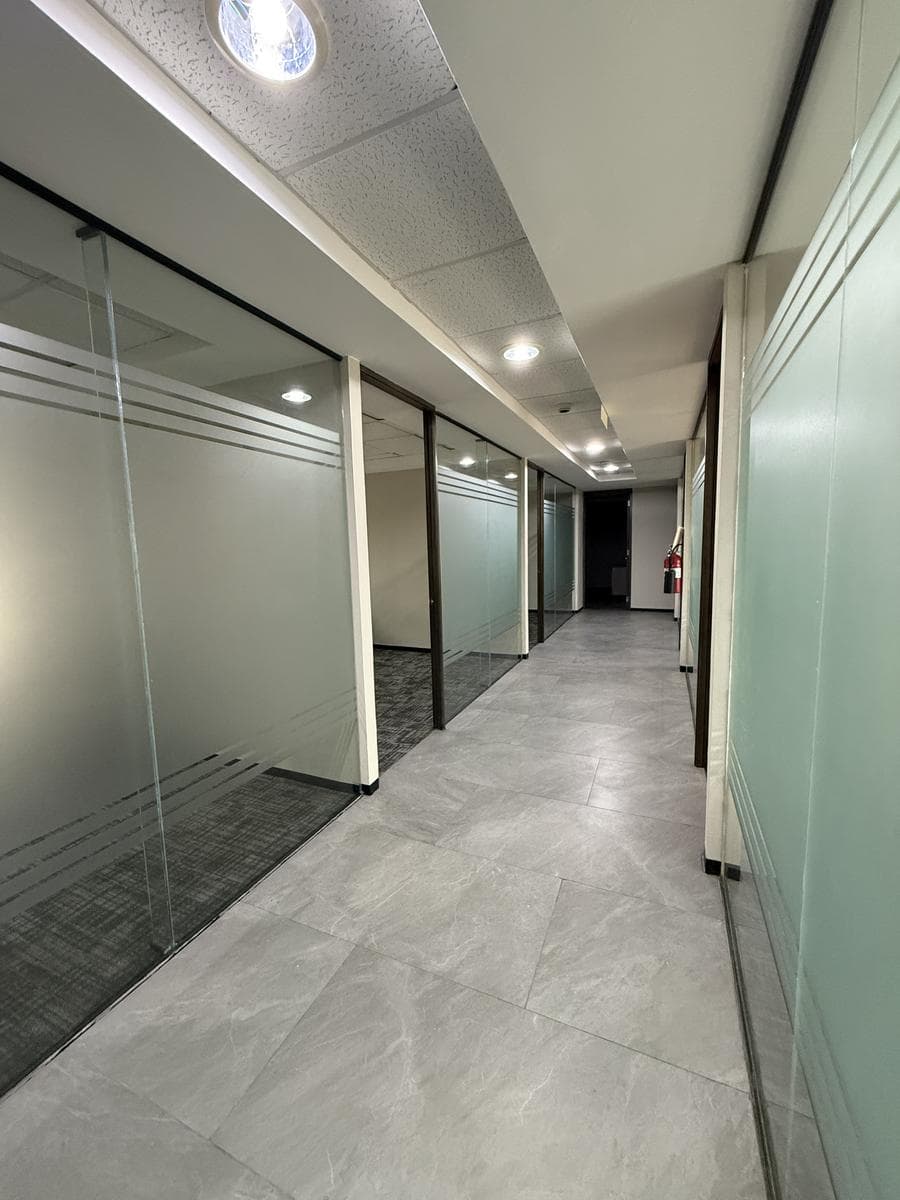 OFFICE IN VALLE ORIENTE