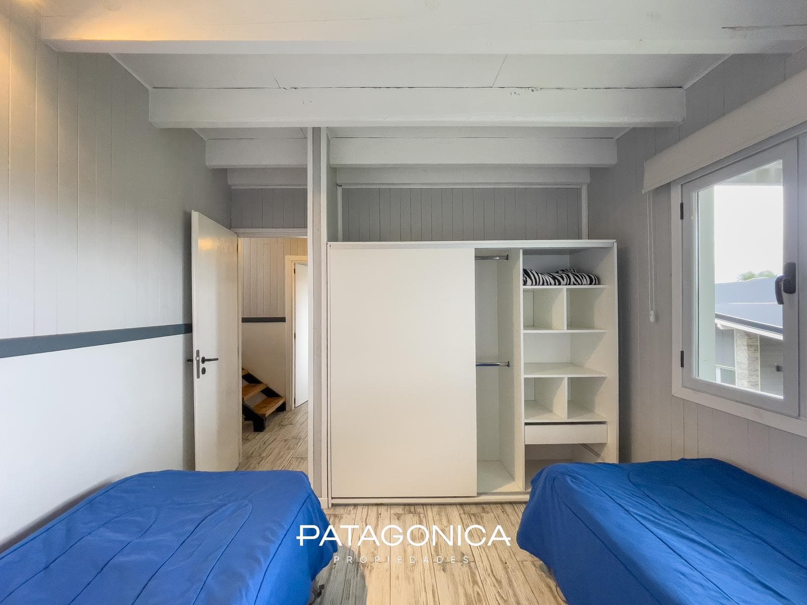 For sale: 4 equipped houses, 73 m² each, with panoramic view, Villa La Angostura