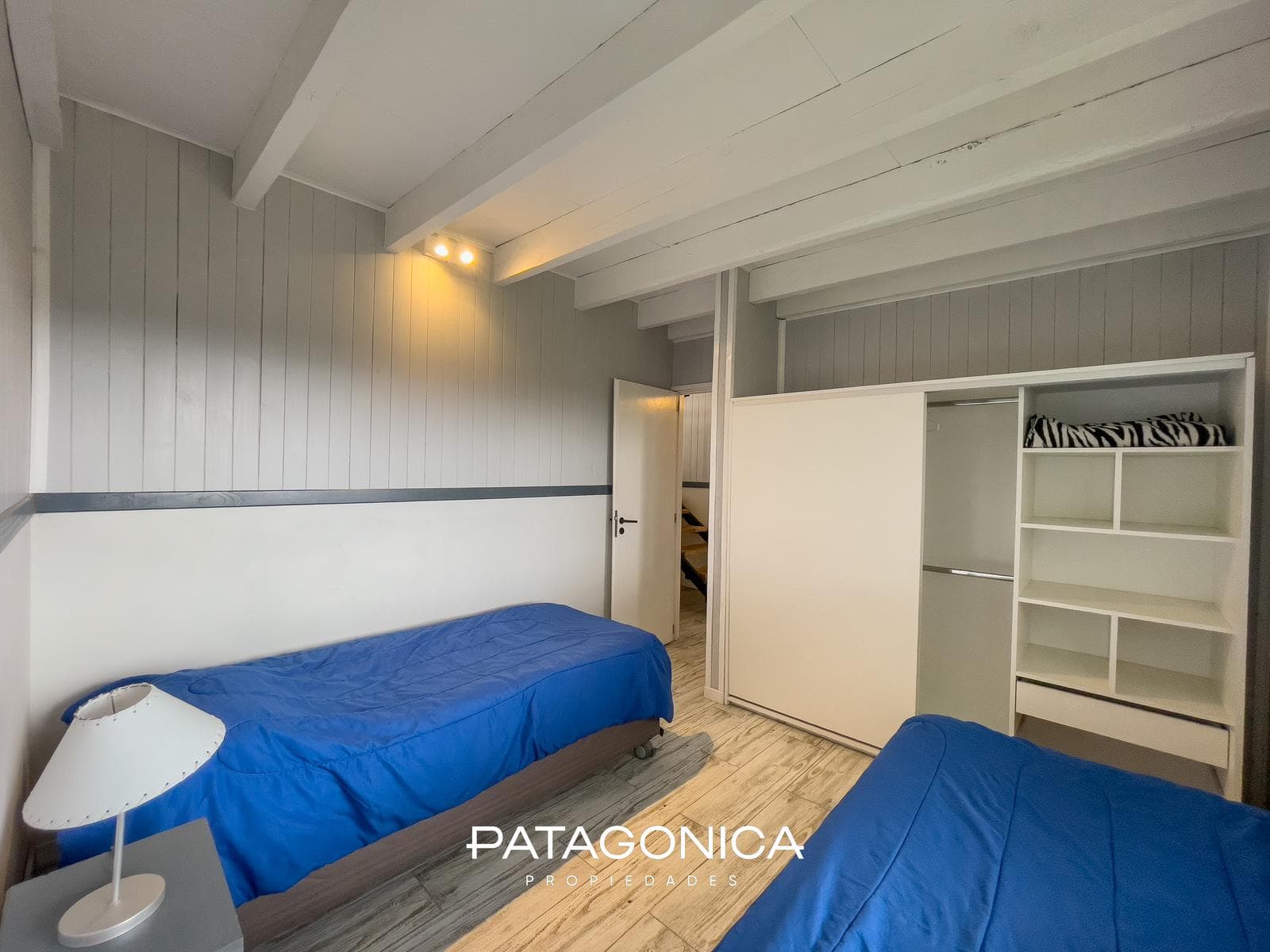 For sale: 4 equipped houses, 73 m² each, with panoramic view, Villa La Angostura