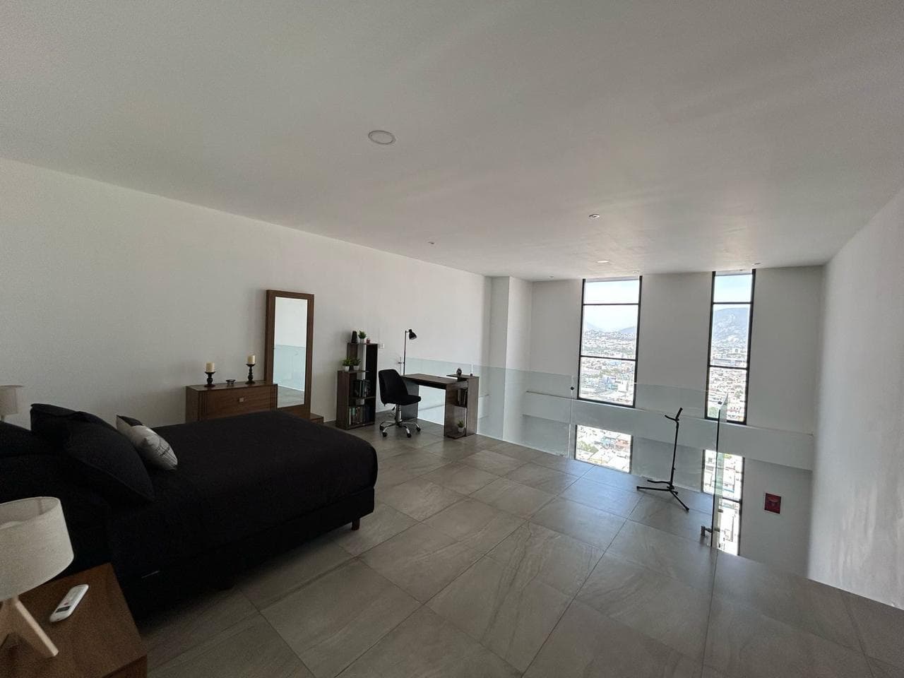 FURNISHED PENTHOUSE FOR RENT IN THE MITRAS LUZ TOWER IN DOWNTOWN MONTERREY