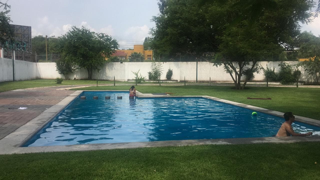 Condominium unit for sale with amenities and 24/7 security