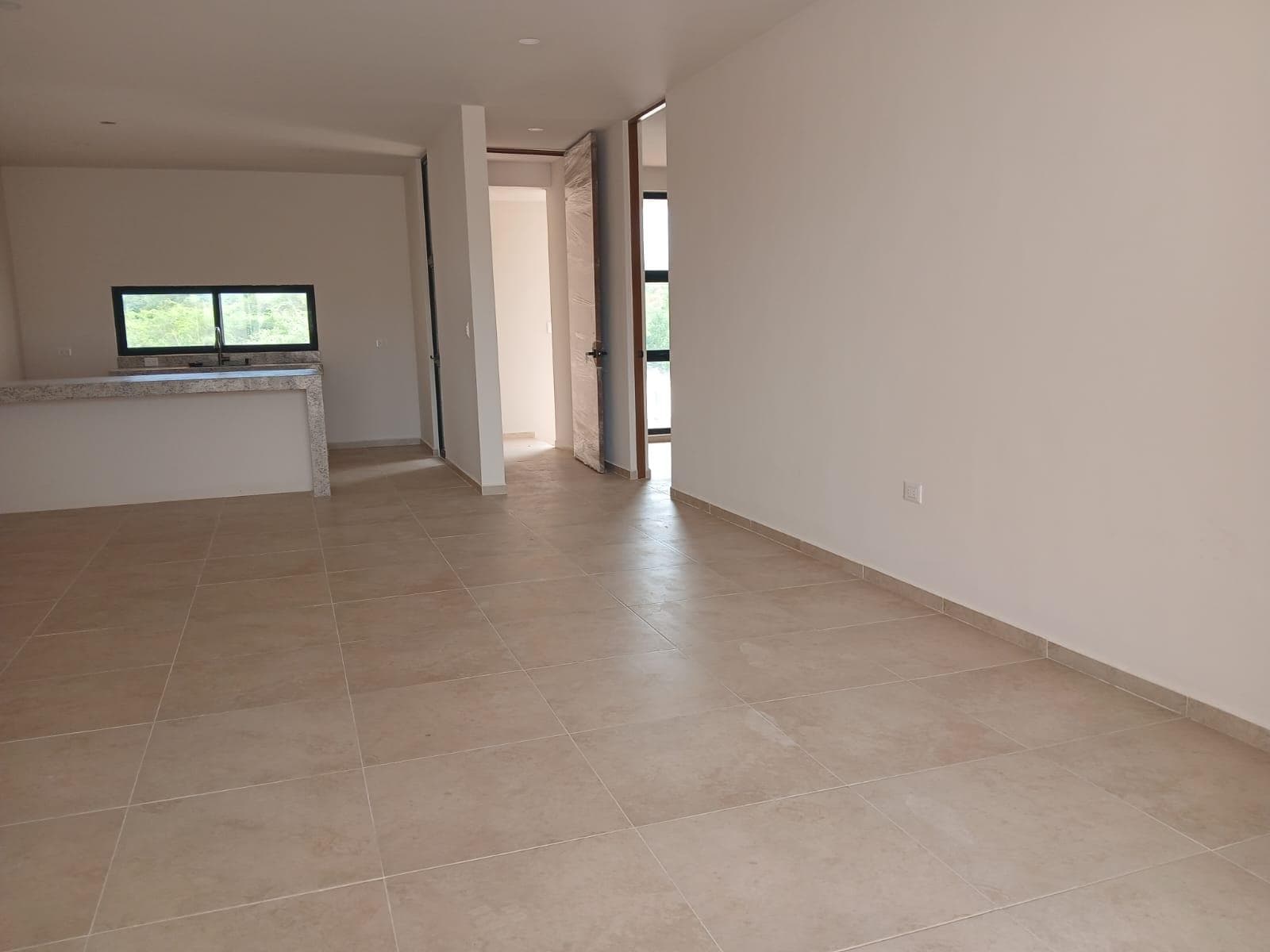 Single-Story House for Sale in Dzityá with Three Bedrooms