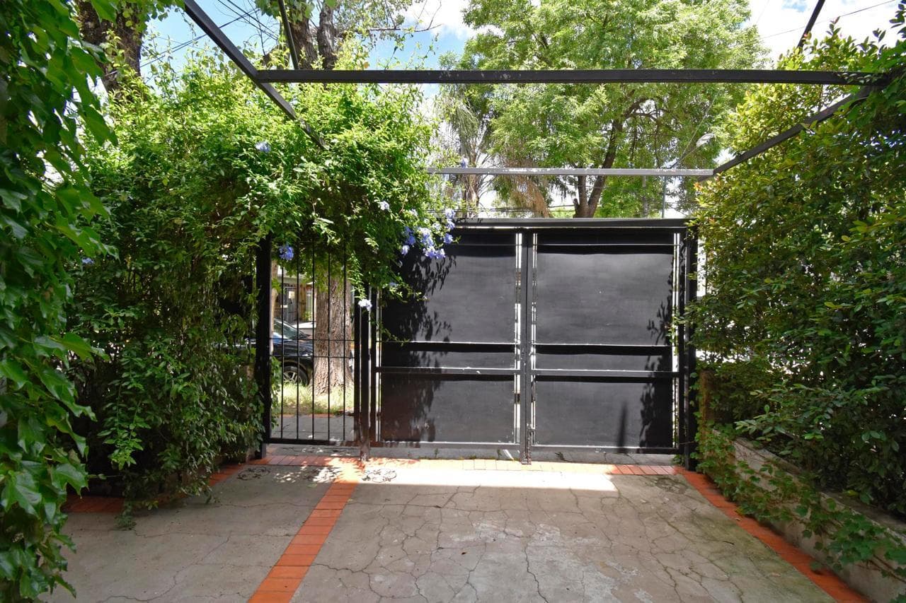 Triplex for Sale in Martinez—Excellent Access from the Pan-American Highway