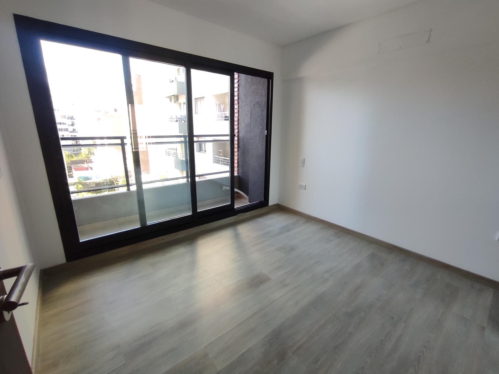 Brand-New One-Bedroom Apartment with Balcony for Sale. Downtown Rio