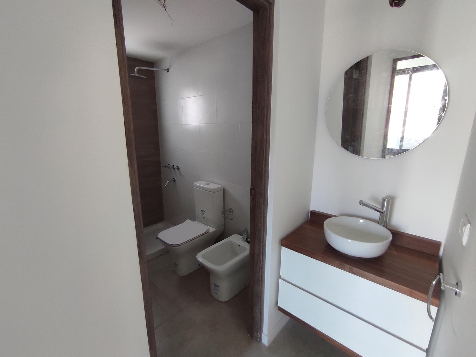 One-Bedroom Condo for Sale, Brand-New with Amenities. Downtown Rio