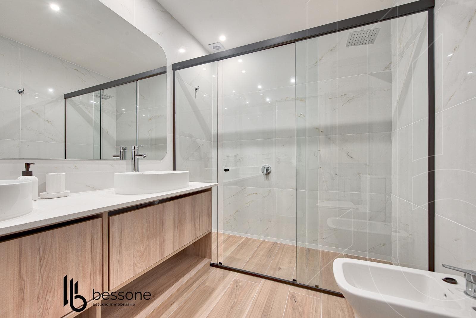 Completely Renovated Villa