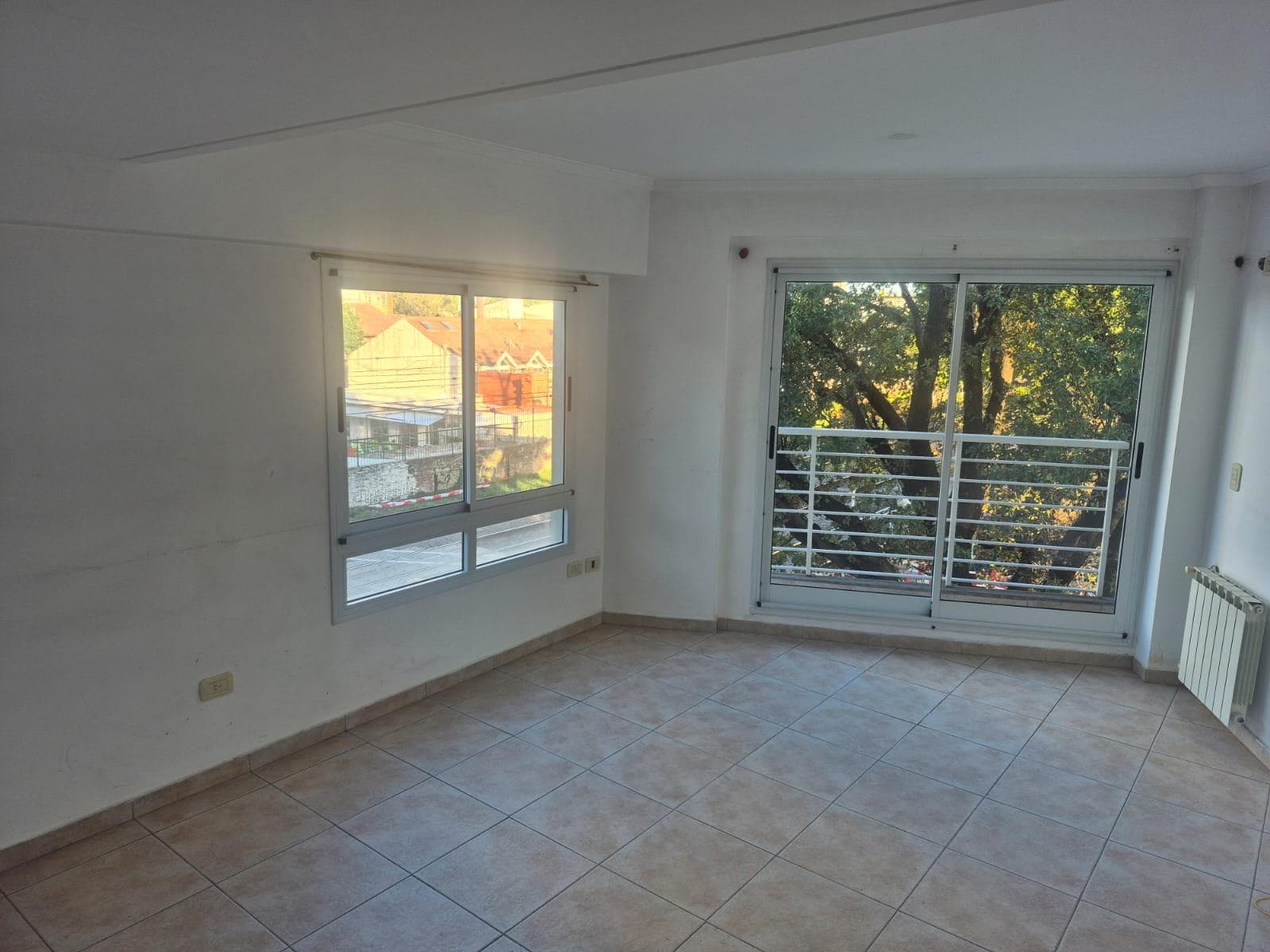 Apartment in Lomas de Zamora East