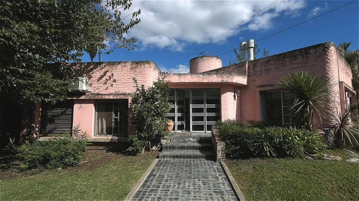 3-Bedroom House for Sale (Eligible for Mortgage) at Las Brisas Country Club.